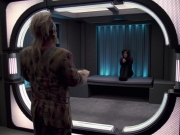 extant_StarTrek_VOY_6x21-LiveFastAndProsper_02718.jpg