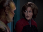 extant_StarTrek_VOY_6x21-LiveFastAndProsper_02914.jpg