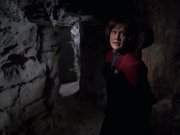 extant_StarTrek_VOY_6x21-LiveFastAndProsper_03459.jpg