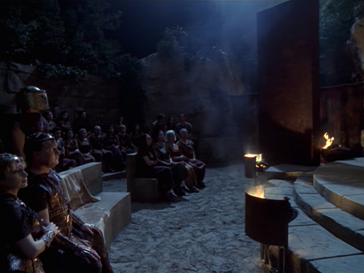 extant_StarTrek_VOY_6x22-Muse_00029.jpg