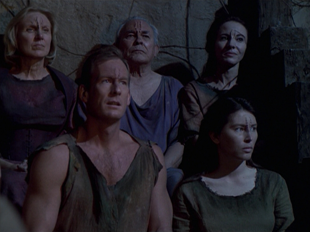 extant_StarTrek_VOY_6x22-Muse_00120.jpg