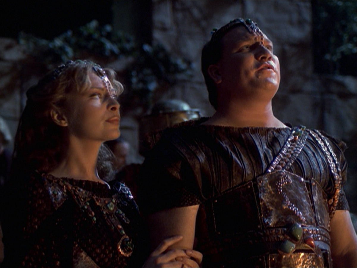 extant_StarTrek_VOY_6x22-Muse_00147.jpg