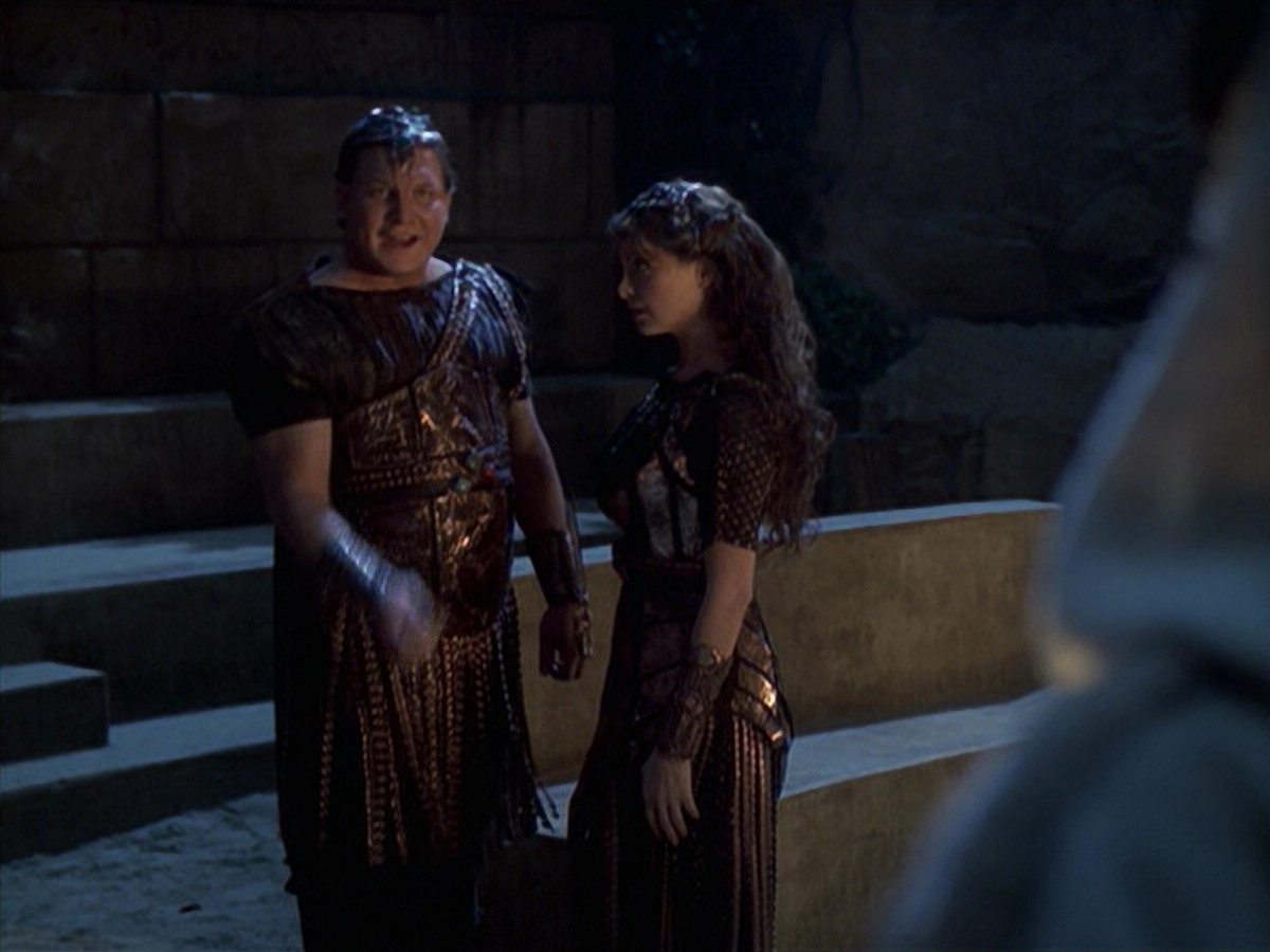 extant_StarTrek_VOY_6x22-Muse_00201.jpg