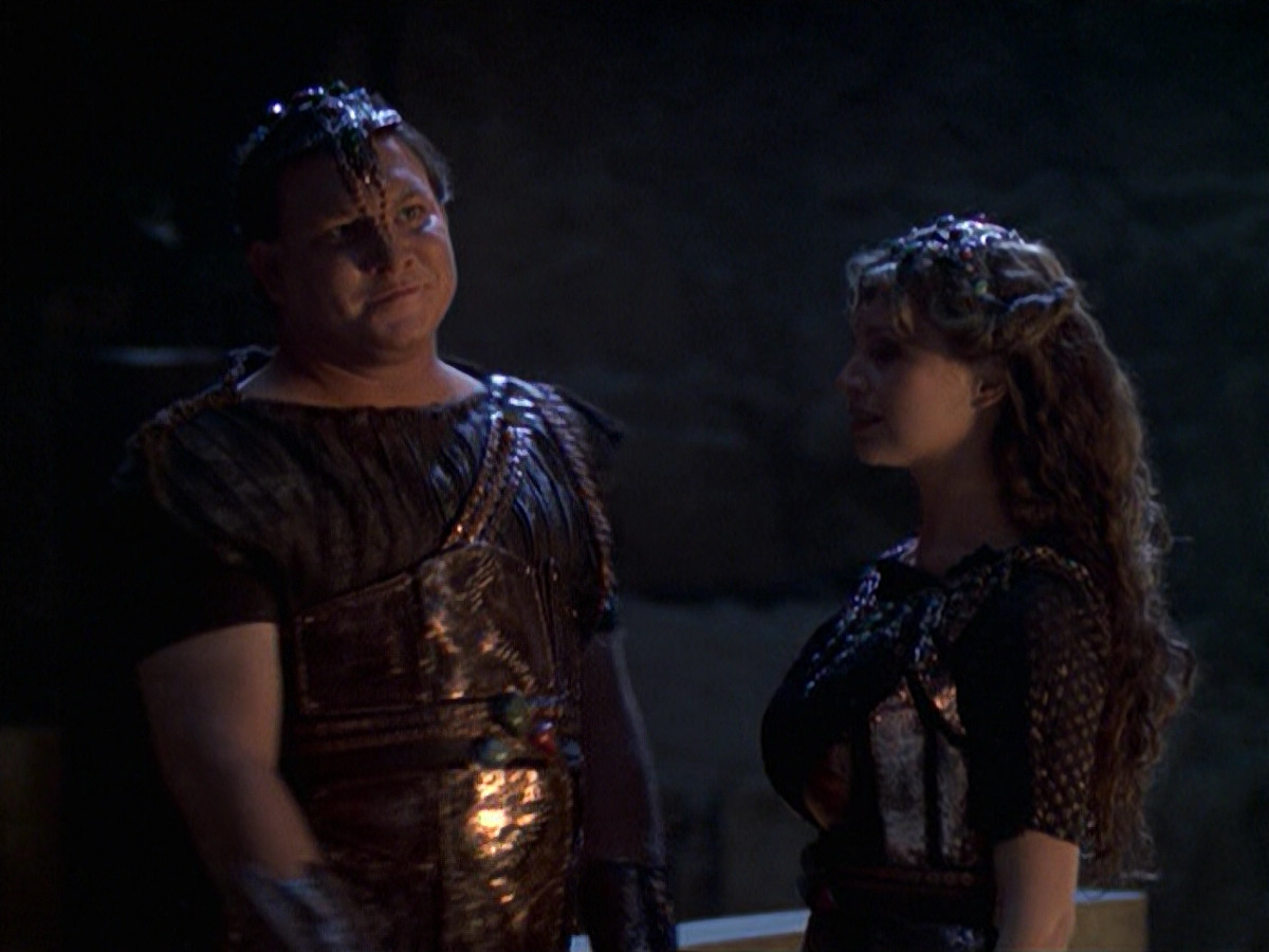 extant_StarTrek_VOY_6x22-Muse_00208.jpg