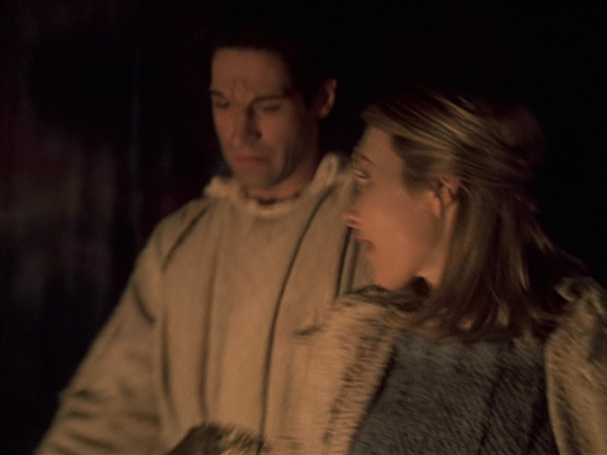 extant_StarTrek_VOY_6x22-Muse_00237.jpg