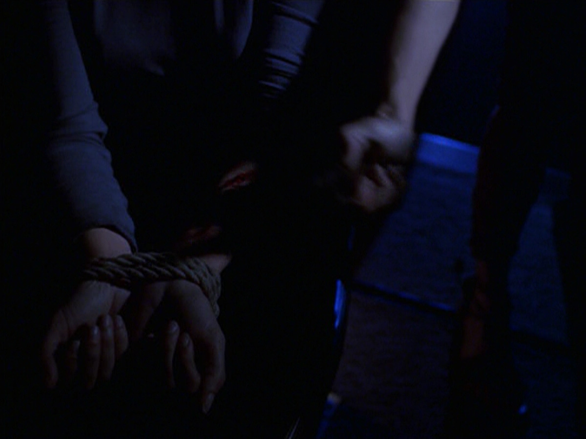 extant_StarTrek_VOY_6x22-Muse_00299.jpg