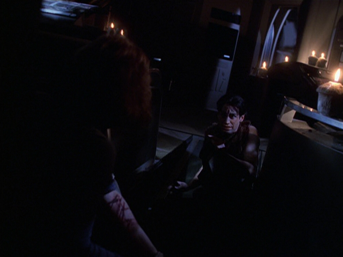 extant_StarTrek_VOY_6x22-Muse_00306.jpg