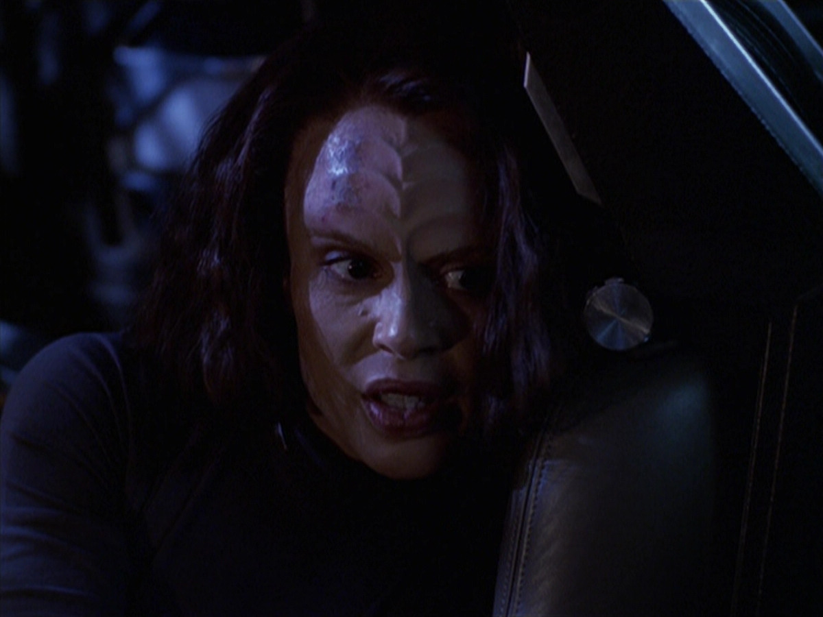 extant_StarTrek_VOY_6x22-Muse_00469.jpg