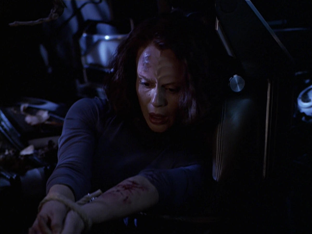 extant_StarTrek_VOY_6x22-Muse_00498.jpg