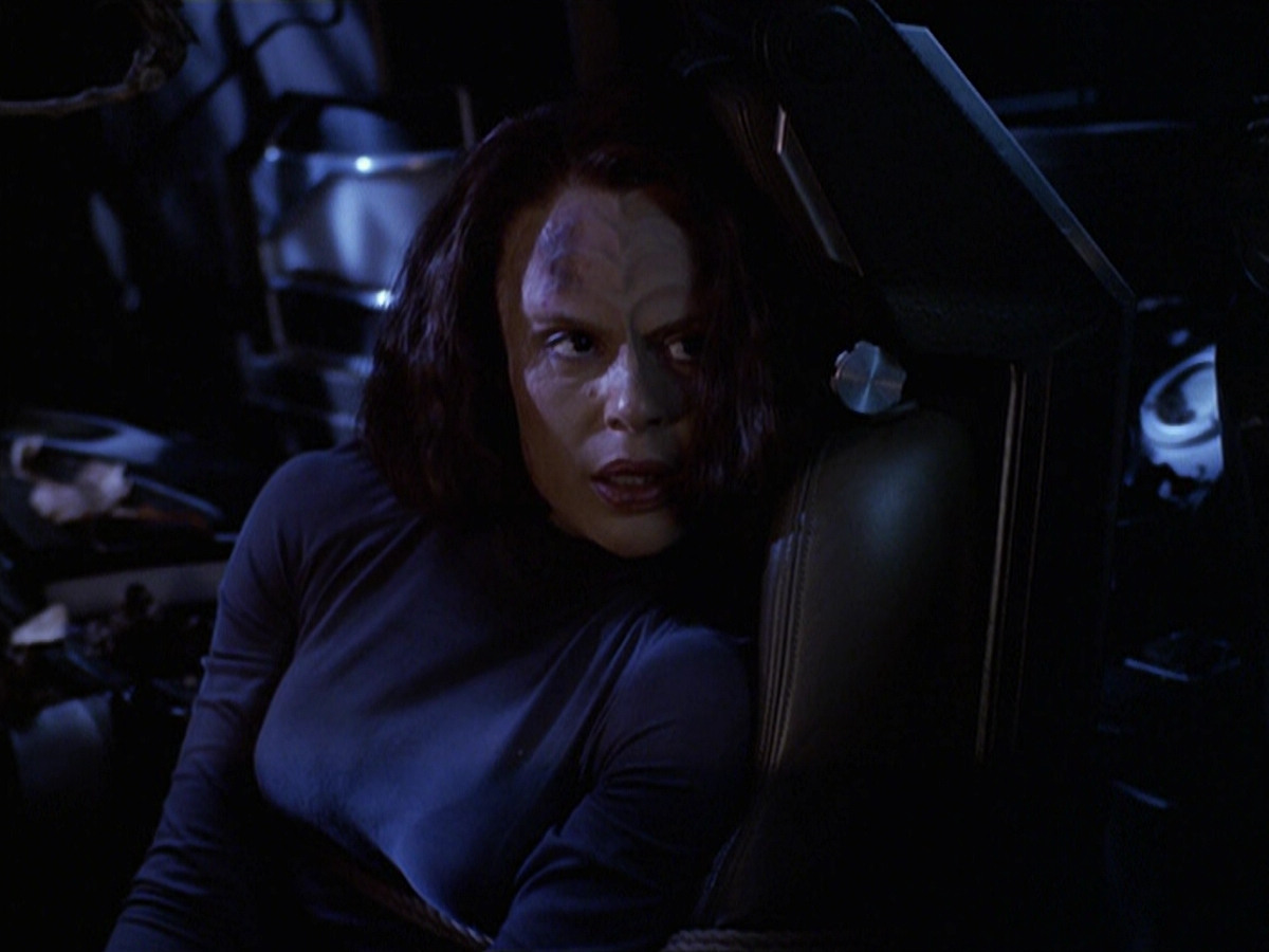 extant_StarTrek_VOY_6x22-Muse_00542.jpg