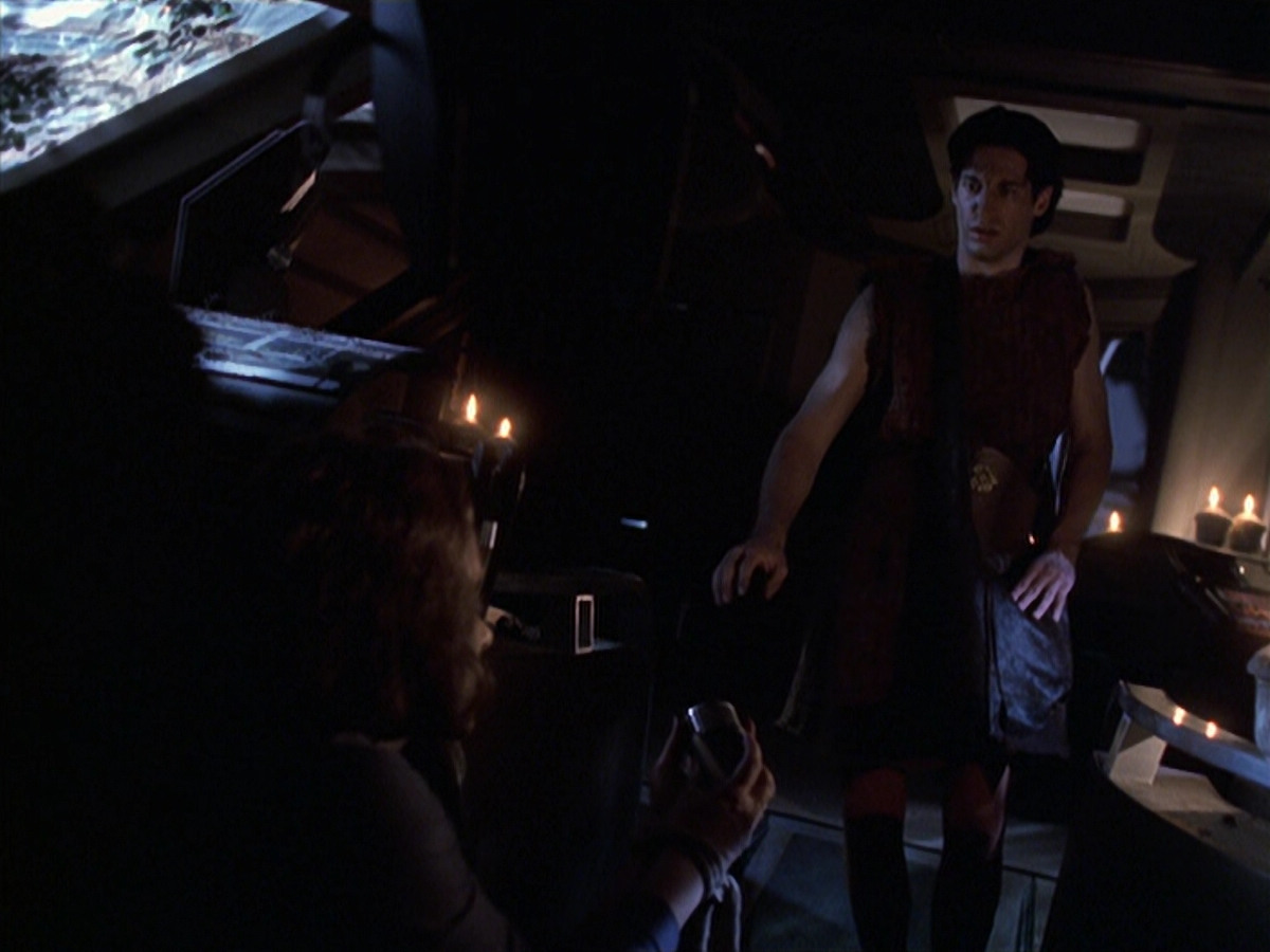 extant_StarTrek_VOY_6x22-Muse_00567.jpg