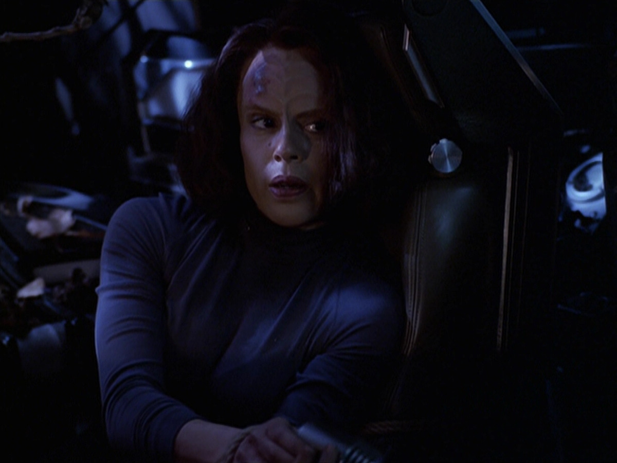 extant_StarTrek_VOY_6x22-Muse_00574.jpg