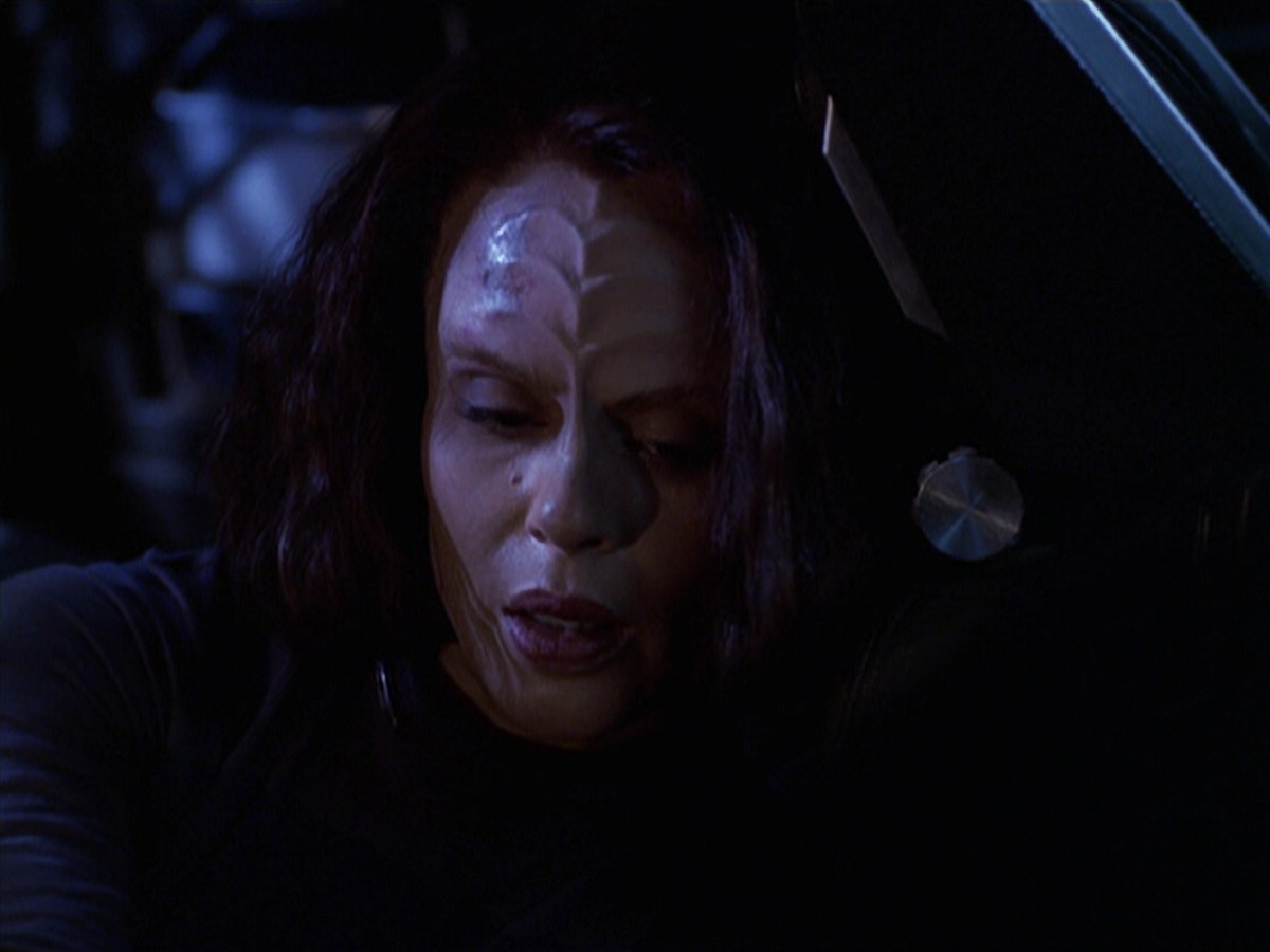 extant_StarTrek_VOY_6x22-Muse_00595.jpg