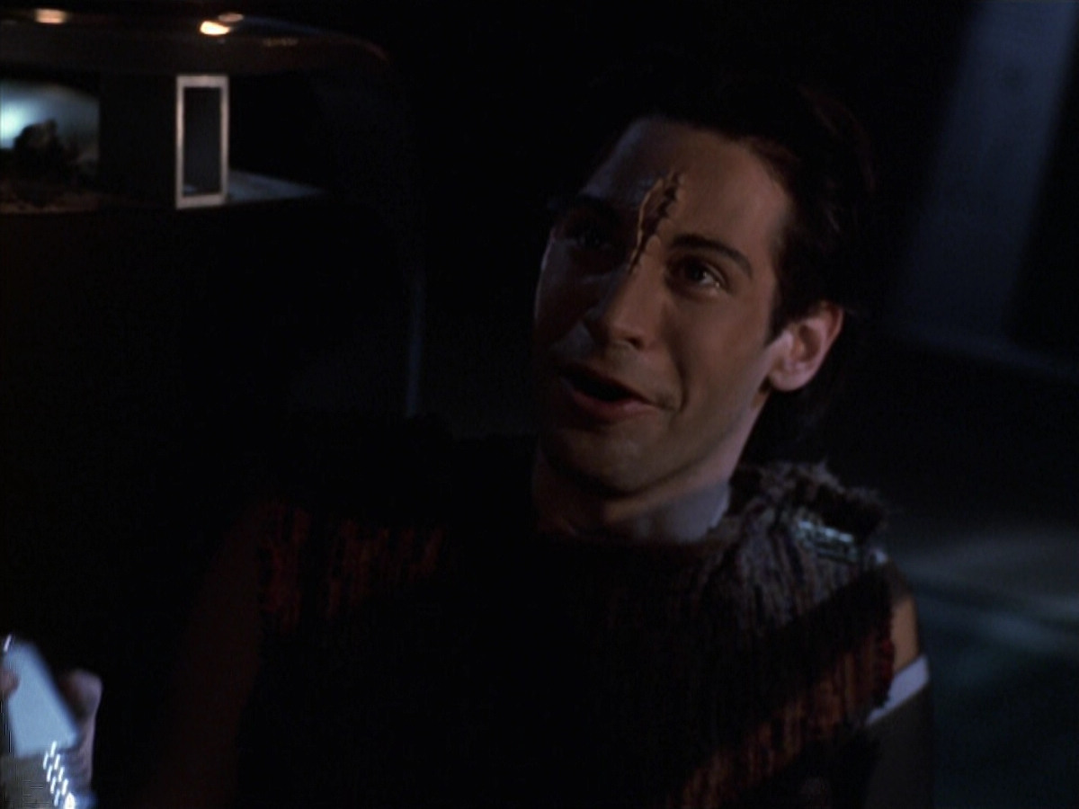 extant_StarTrek_VOY_6x22-Muse_00646.jpg