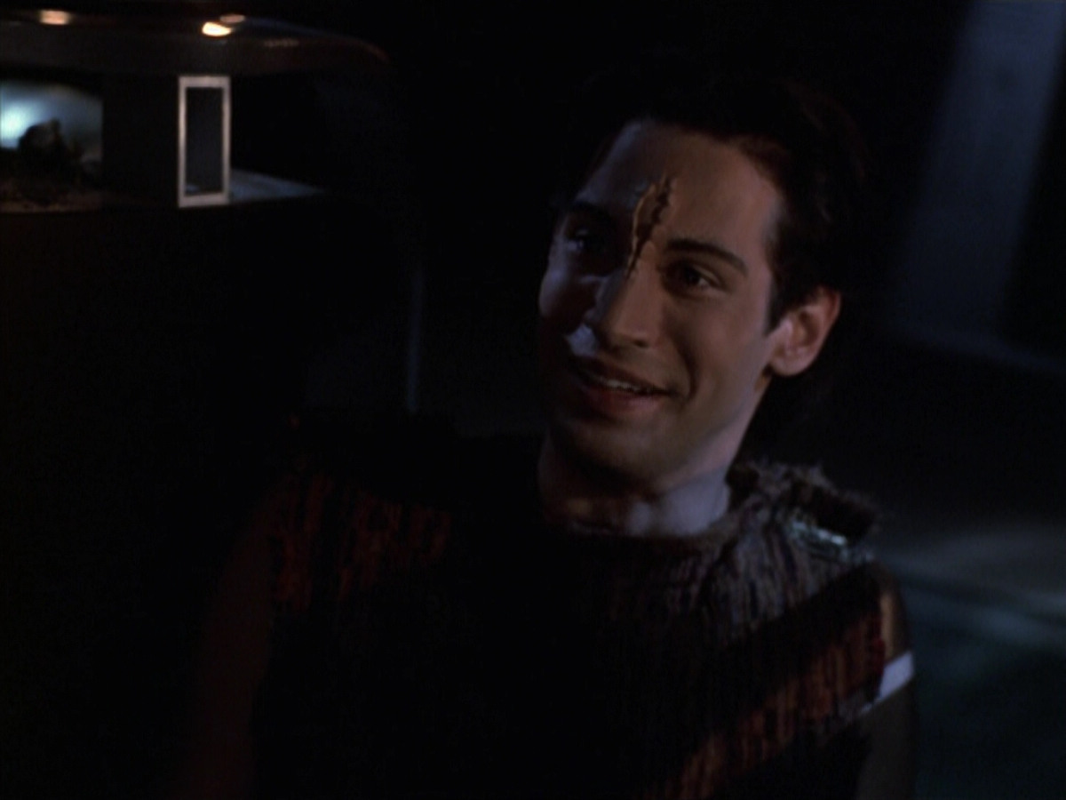 extant_StarTrek_VOY_6x22-Muse_00648.jpg