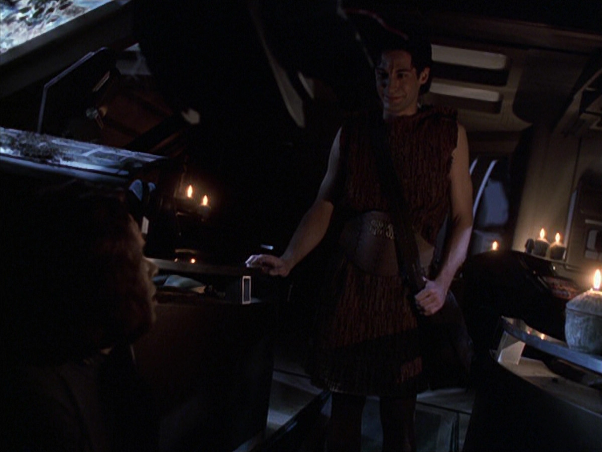 extant_StarTrek_VOY_6x22-Muse_00705.jpg