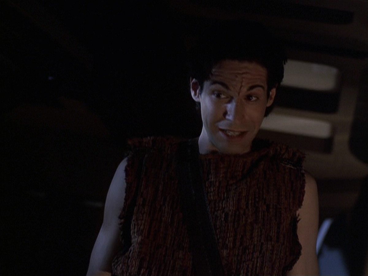 extant_StarTrek_VOY_6x22-Muse_00715.jpg