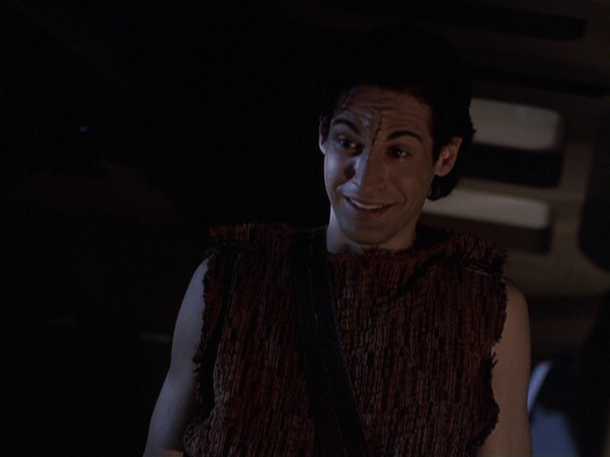 extant_StarTrek_VOY_6x22-Muse_00718.jpg