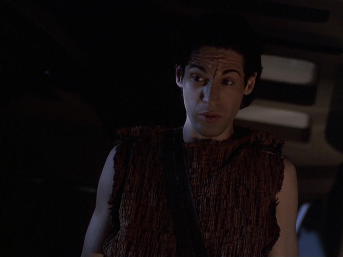 extant_StarTrek_VOY_6x22-Muse_00719.jpg