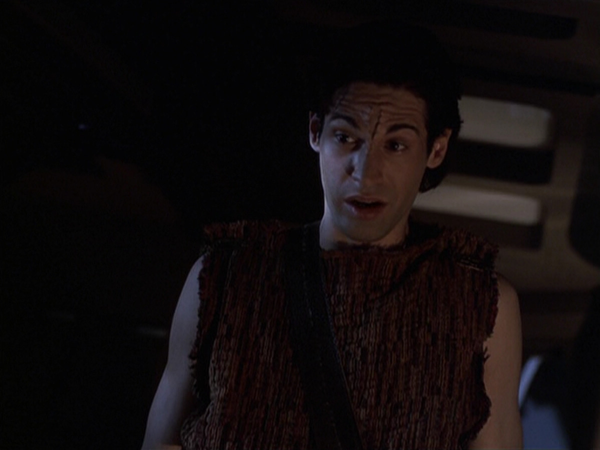 extant_StarTrek_VOY_6x22-Muse_00720.jpg