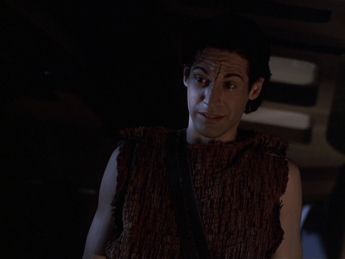 extant_StarTrek_VOY_6x22-Muse_00722.jpg