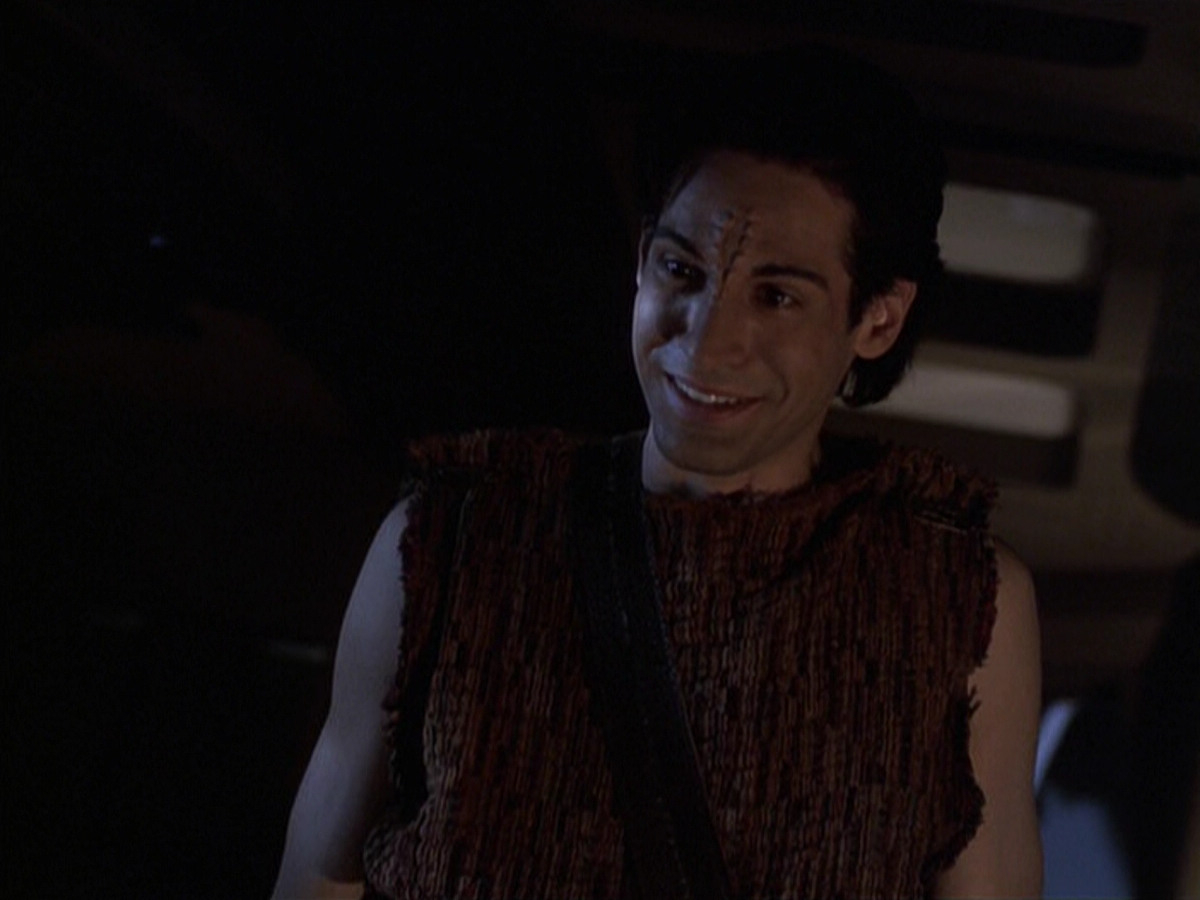 extant_StarTrek_VOY_6x22-Muse_00734.jpg