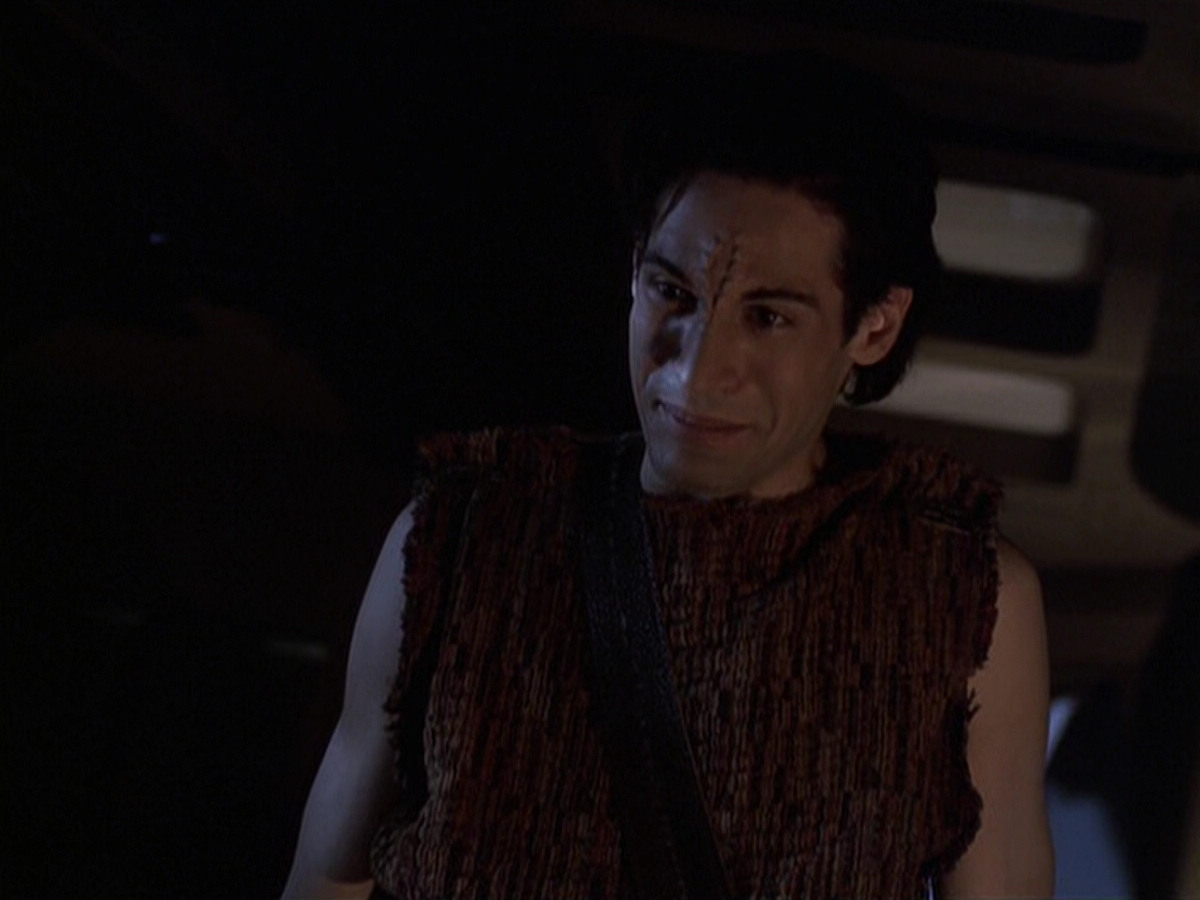 extant_StarTrek_VOY_6x22-Muse_00736.jpg