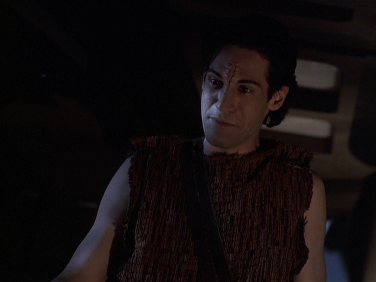 extant_StarTrek_VOY_6x22-Muse_00742.jpg