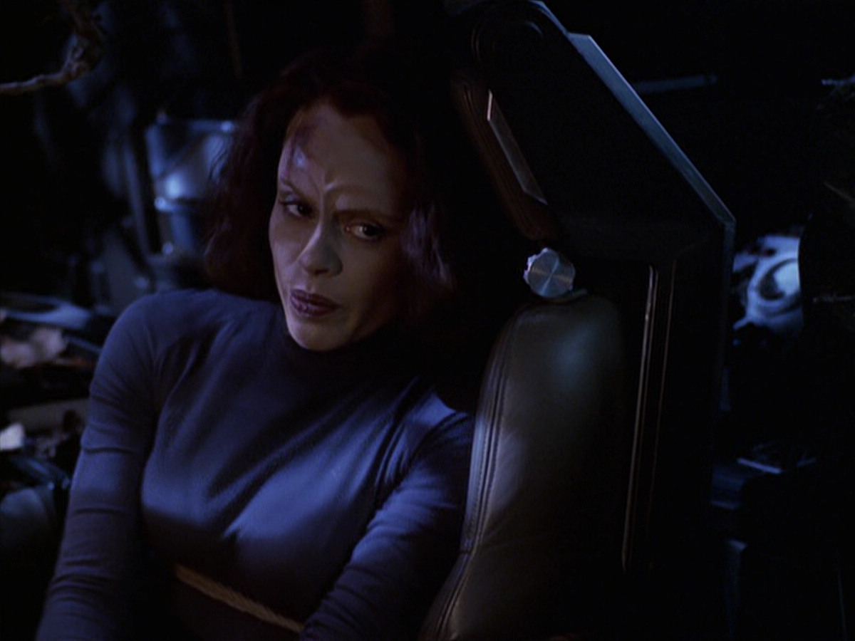 extant_StarTrek_VOY_6x22-Muse_00754.jpg