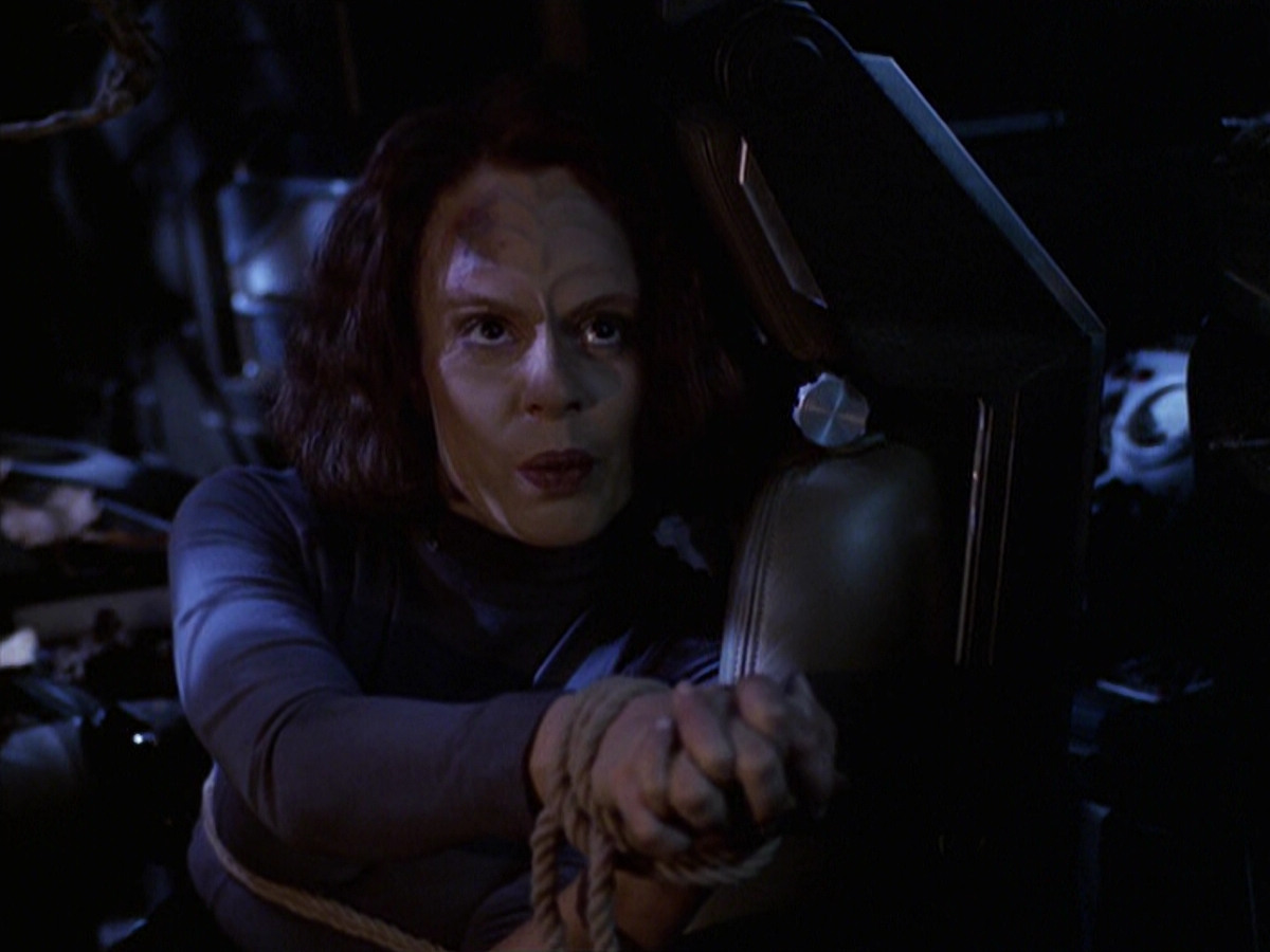 extant_StarTrek_VOY_6x22-Muse_00782.jpg