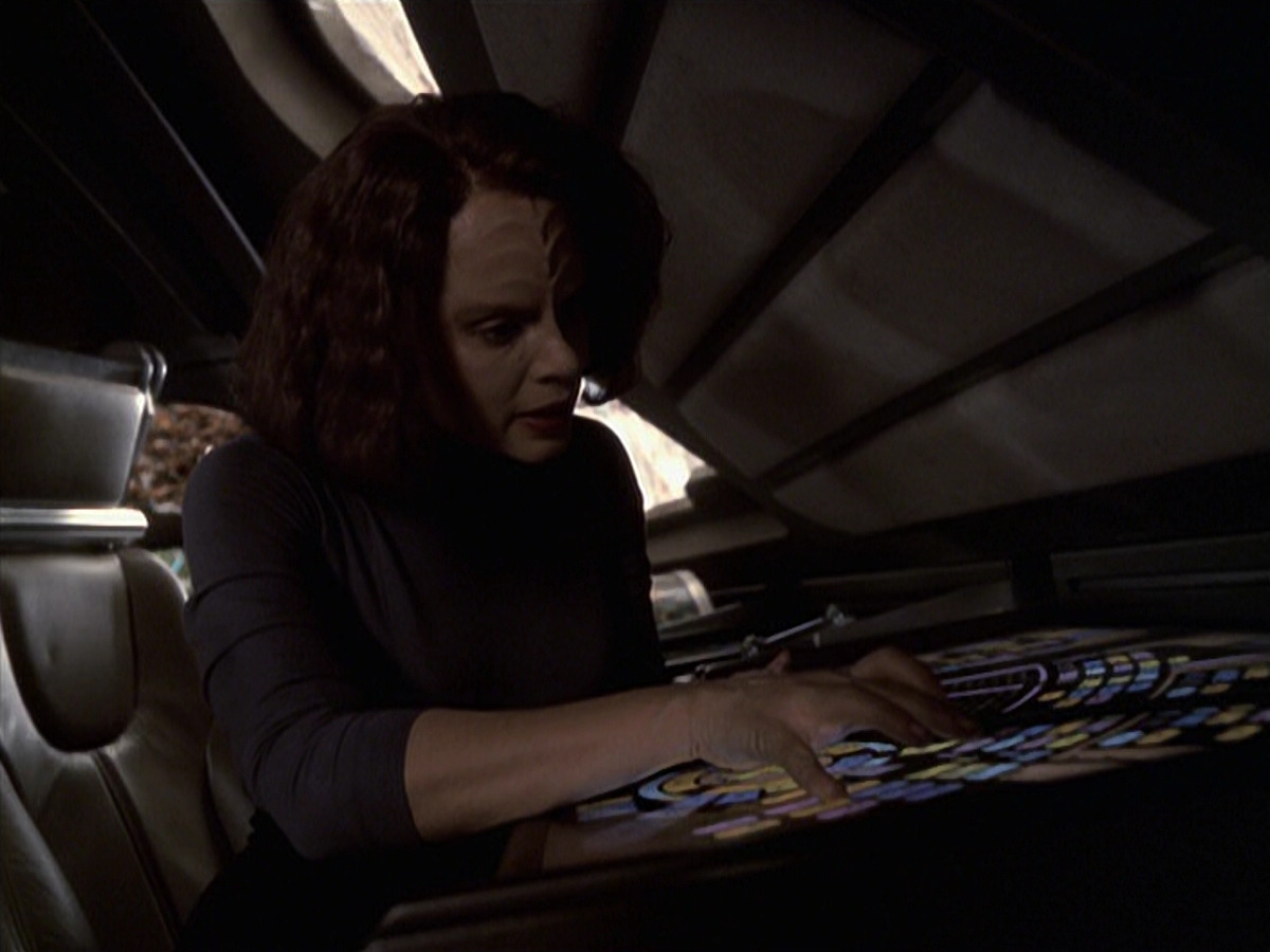 extant_StarTrek_VOY_6x22-Muse_00899.jpg