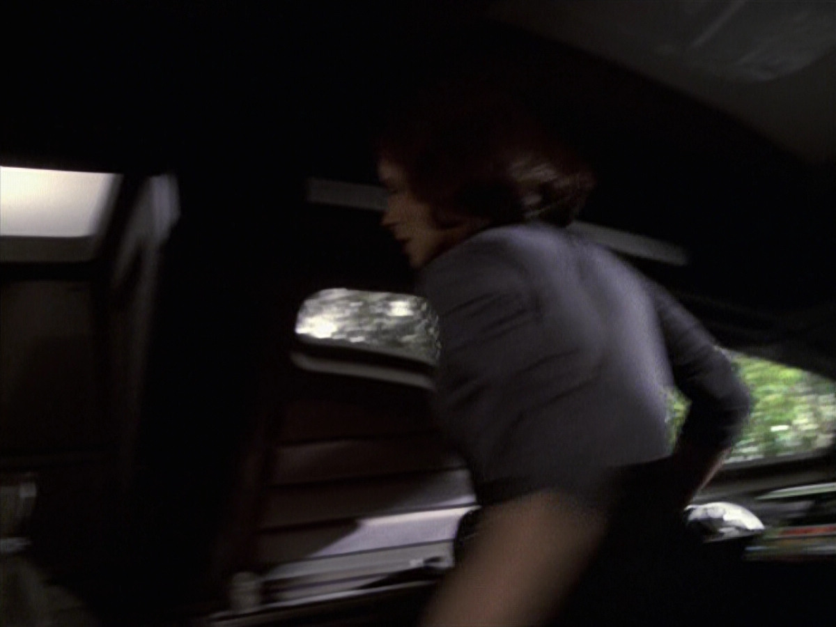 extant_StarTrek_VOY_6x22-Muse_00905.jpg