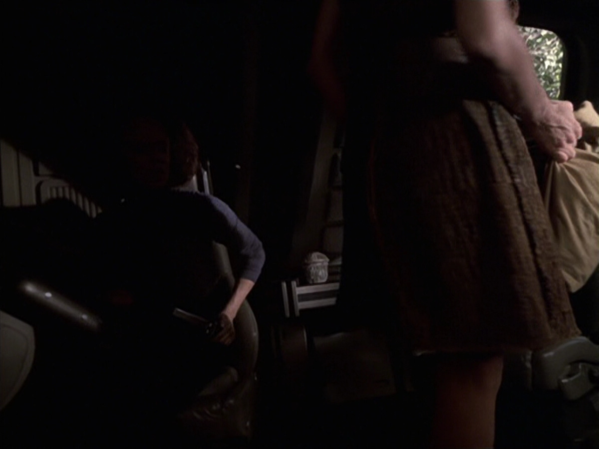 extant_StarTrek_VOY_6x22-Muse_00953.jpg
