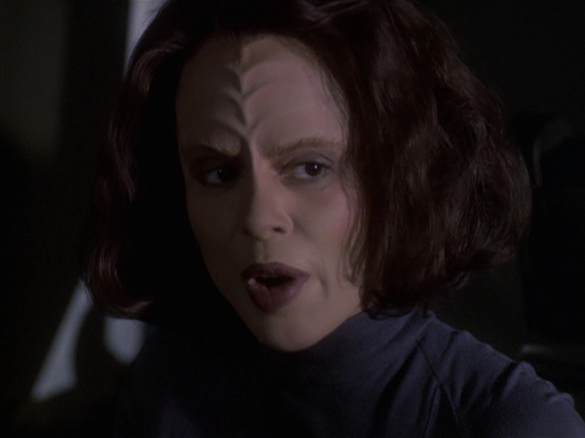 extant_StarTrek_VOY_6x22-Muse_01011.jpg