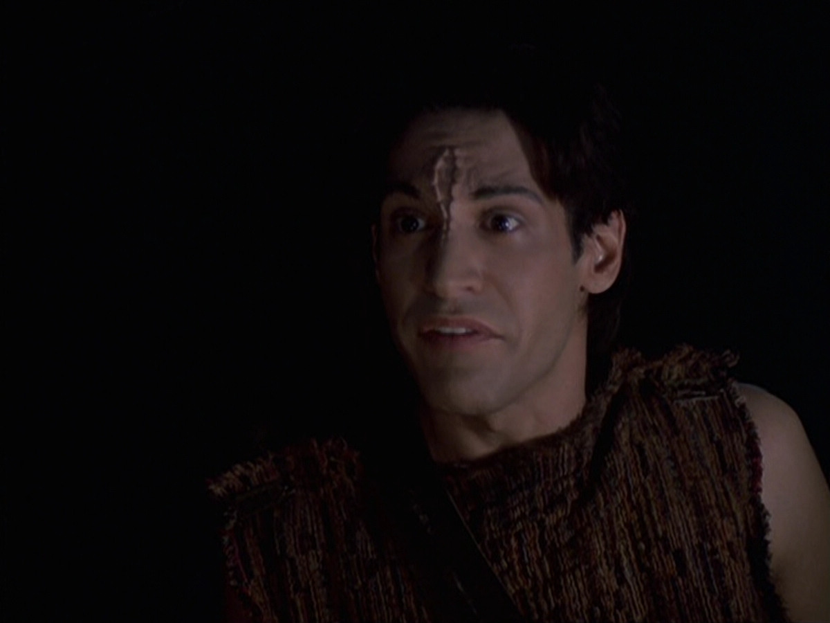 extant_StarTrek_VOY_6x22-Muse_01169.jpg
