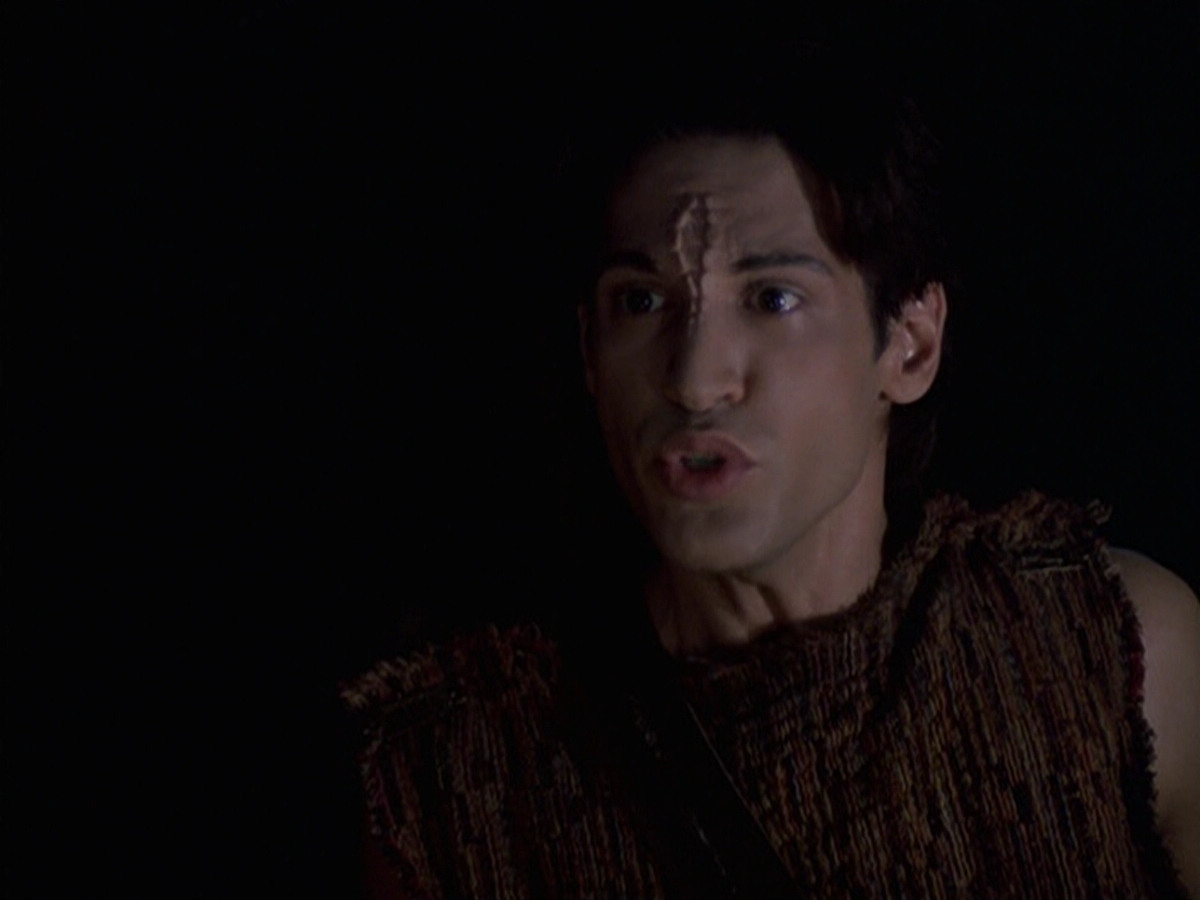 extant_StarTrek_VOY_6x22-Muse_01184.jpg