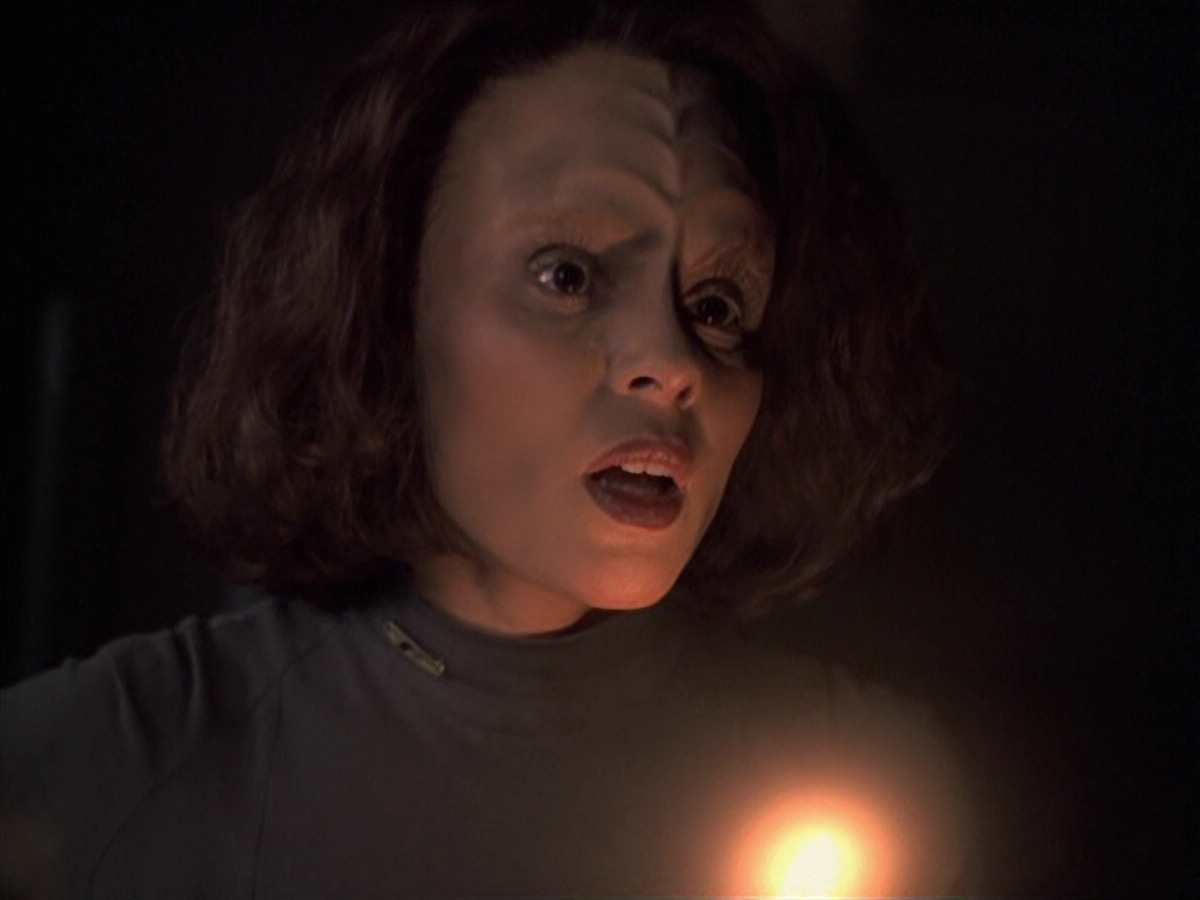 extant_StarTrek_VOY_6x22-Muse_01209.jpg