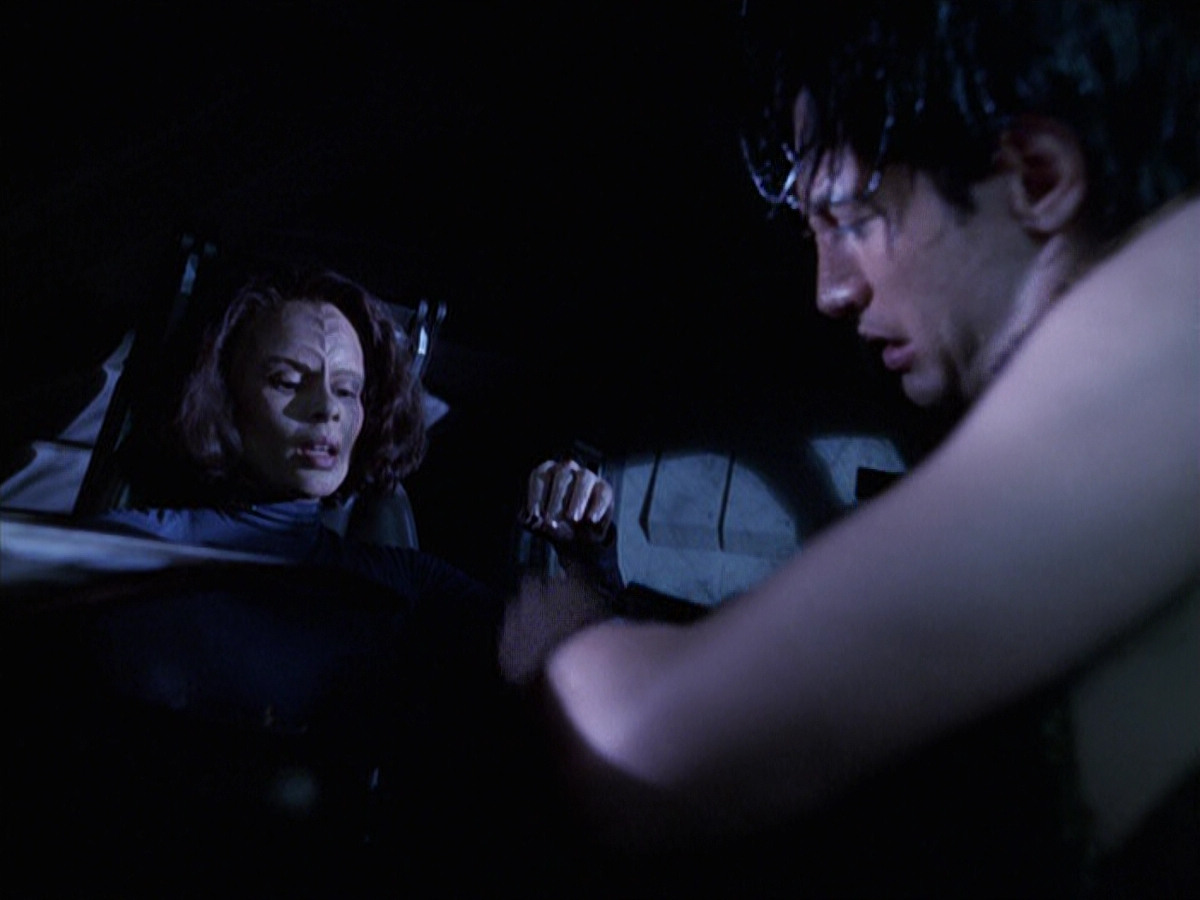 extant_StarTrek_VOY_6x22-Muse_01239.jpg