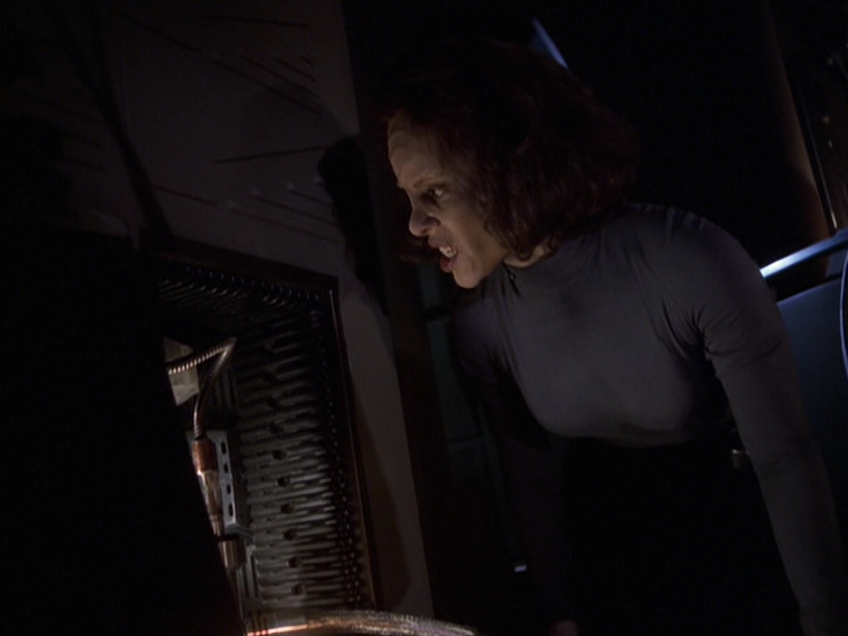 extant_StarTrek_VOY_6x22-Muse_01463.jpg