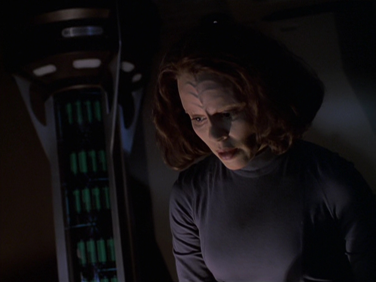 extant_StarTrek_VOY_6x22-Muse_01489.jpg