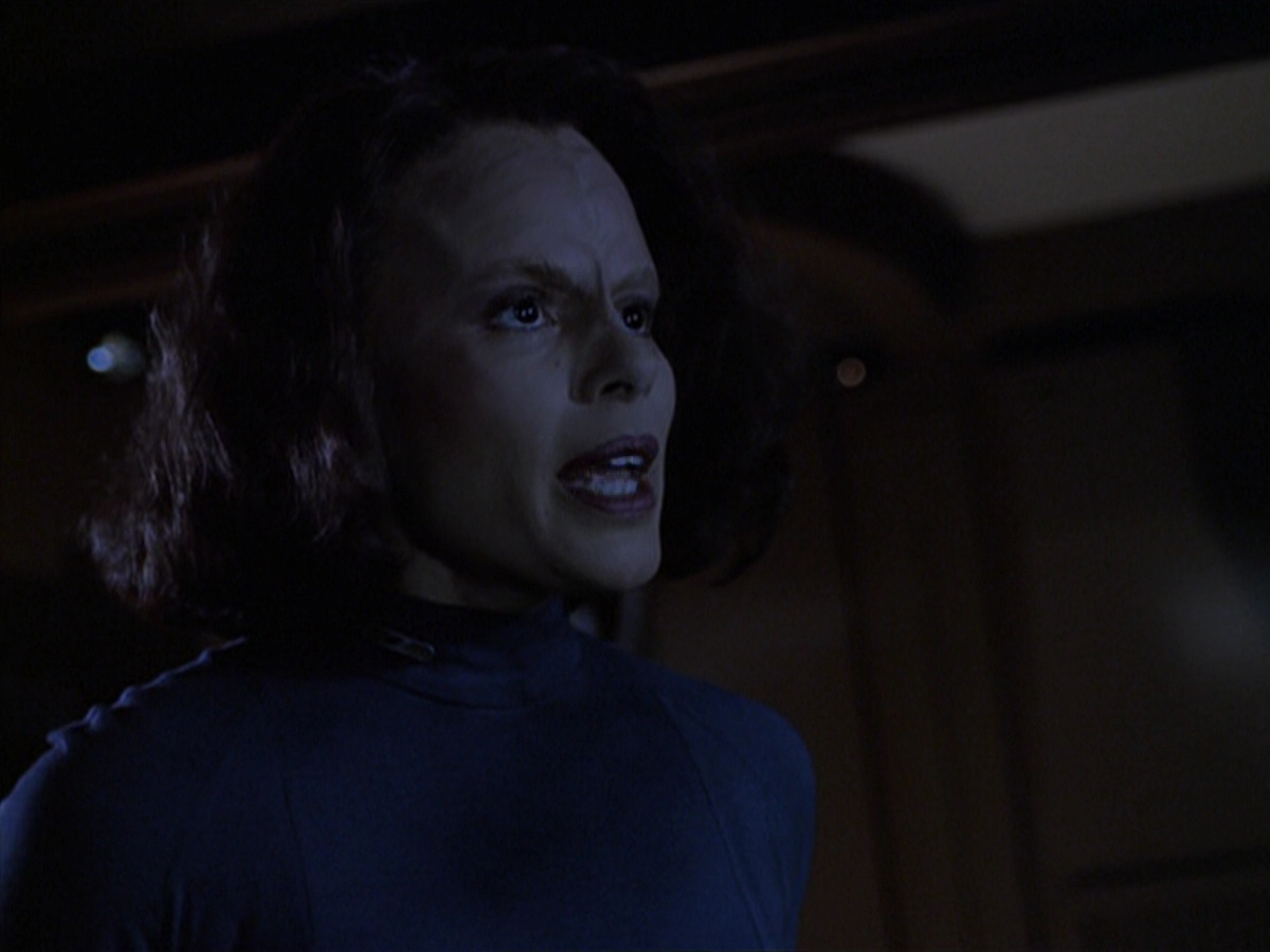extant_StarTrek_VOY_6x22-Muse_01563.jpg