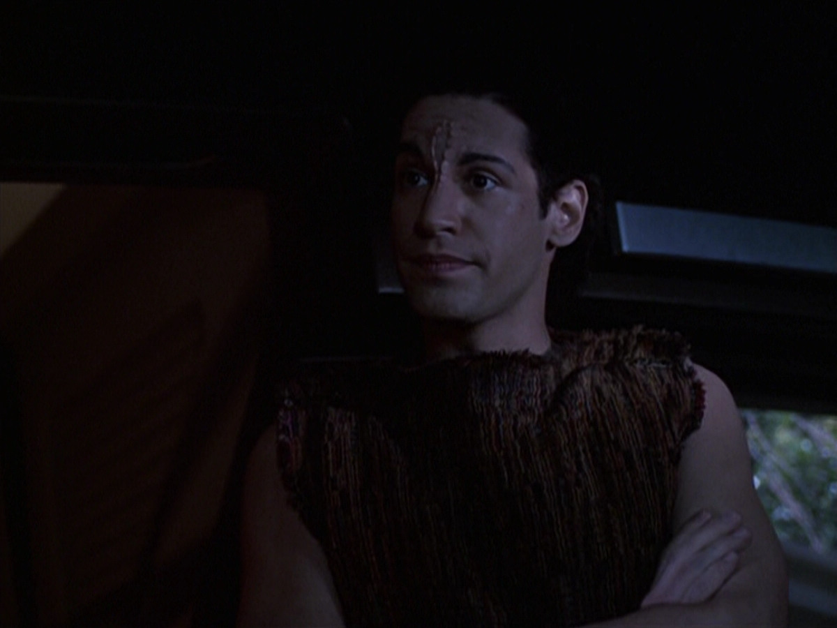 extant_StarTrek_VOY_6x22-Muse_01573.jpg
