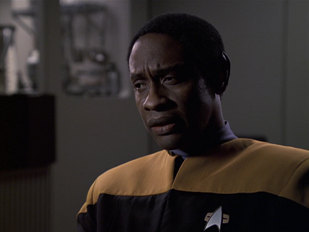 extant_StarTrek_VOY_6x22-Muse_01643.jpg