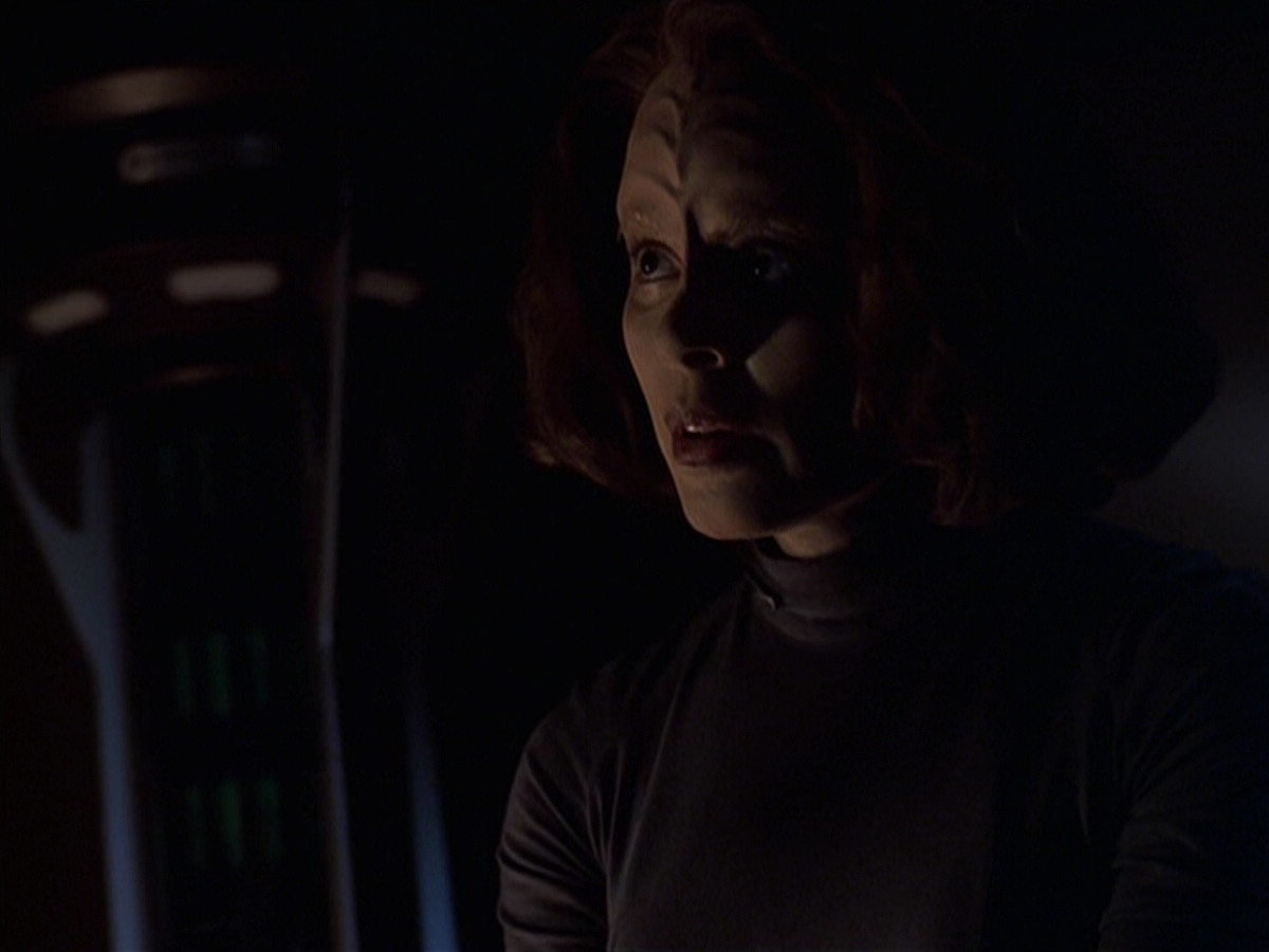 extant_StarTrek_VOY_6x22-Muse_01849.jpg