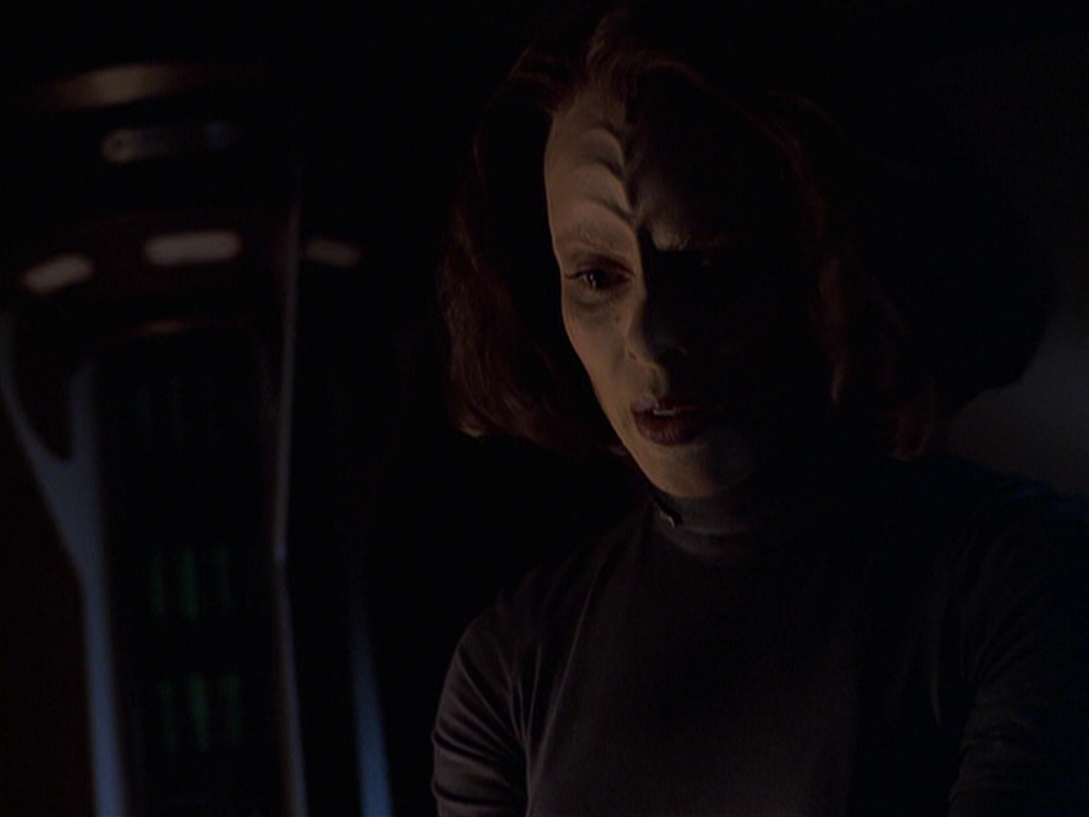 extant_StarTrek_VOY_6x22-Muse_01850.jpg