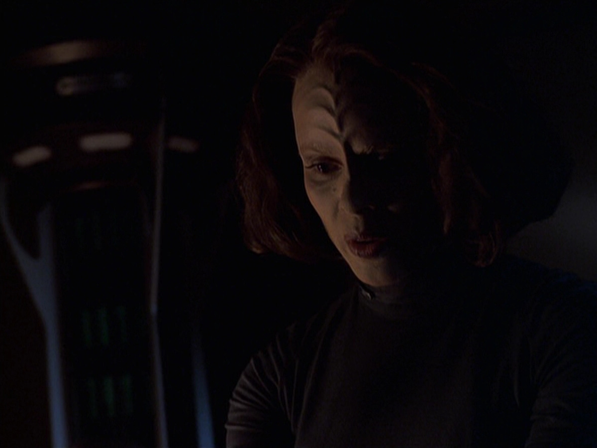 extant_StarTrek_VOY_6x22-Muse_01852.jpg