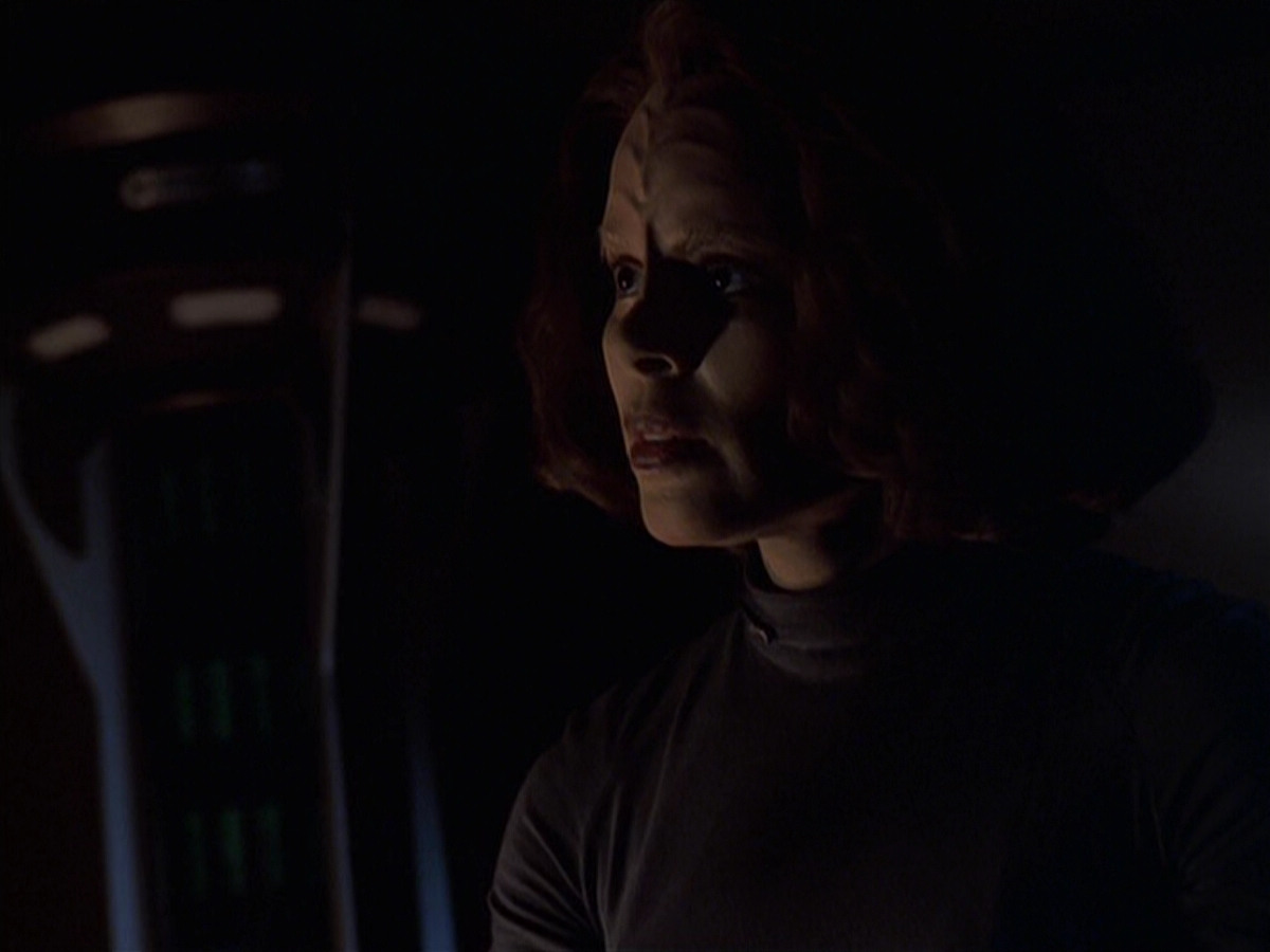 extant_StarTrek_VOY_6x22-Muse_01855.jpg
