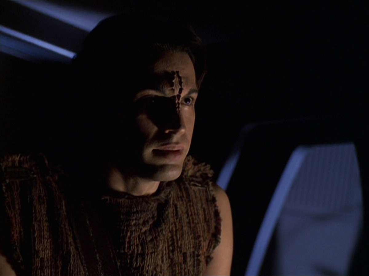 extant_StarTrek_VOY_6x22-Muse_01858.jpg