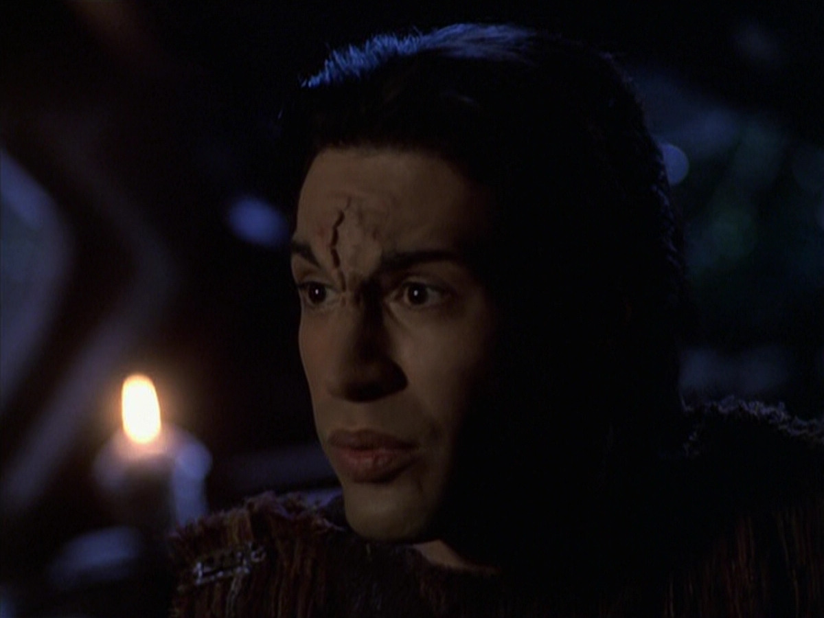 extant_StarTrek_VOY_6x22-Muse_01913.jpg