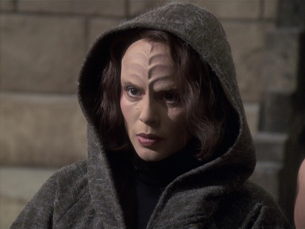 extant_StarTrek_VOY_6x22-Muse_01939.jpg